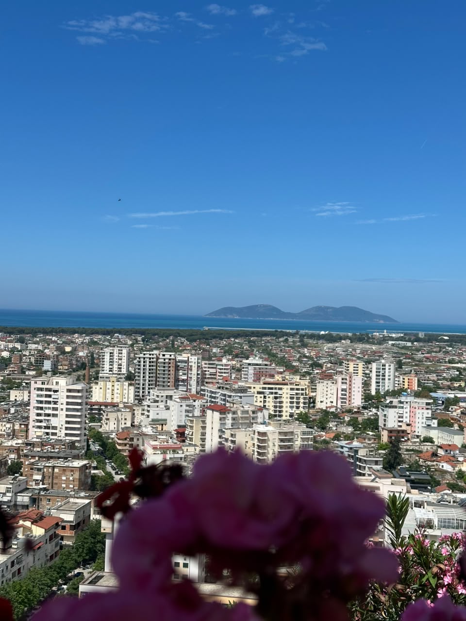 Panorama e Vlorës nga Kuzum Baba